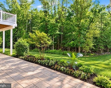 7521 Calais Way - Photo Thumbnail 22