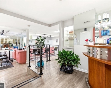 4201 Cathedral Avenue Nw - Photo Thumbnail 33