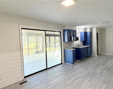 609 Lufkin Circle - Photo Thumbnail 21