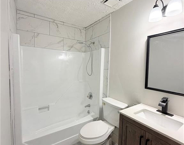 609 Lufkin Circle - Photo Thumbnail 8