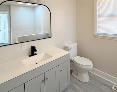 609 Lufkin Circle - Photo Thumbnail 12