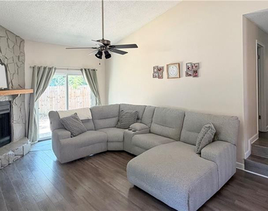6374 Lake Trail Drive - Photo Thumbnail 9
