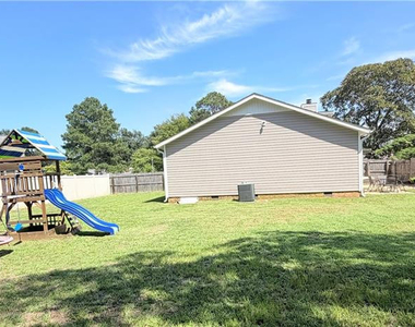 6374 Lake Trail Drive - Photo Thumbnail 36
