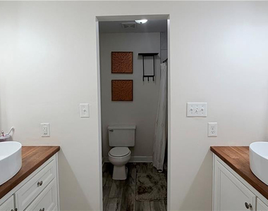 6374 Lake Trail Drive - Photo Thumbnail 20