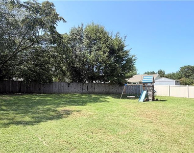 6374 Lake Trail Drive - Photo Thumbnail 32