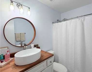 6374 Lake Trail Drive - Photo Thumbnail 15