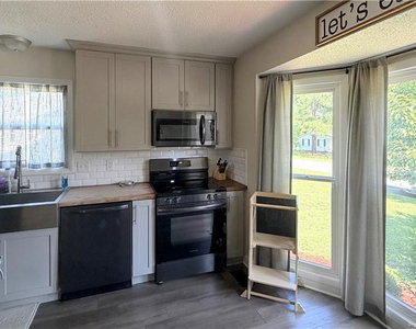 6374 Lake Trail Drive - Photo Thumbnail 6