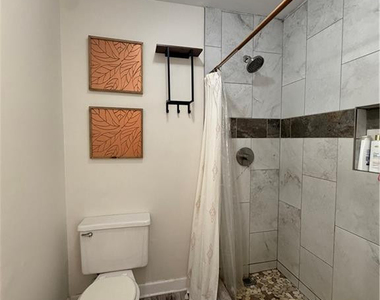 6374 Lake Trail Drive - Photo Thumbnail 17