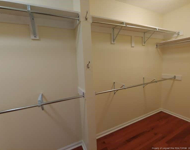 688 Azalea Drive - Photo Thumbnail 23