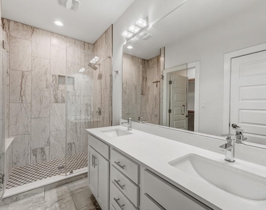 6406 Santos St - Photo Thumbnail 9