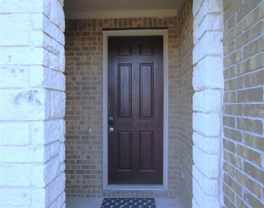 219 Tascate St - Photo Thumbnail 1