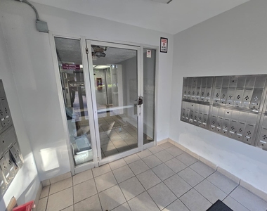 6161 N Hoyne Avenue - Photo Thumbnail 1