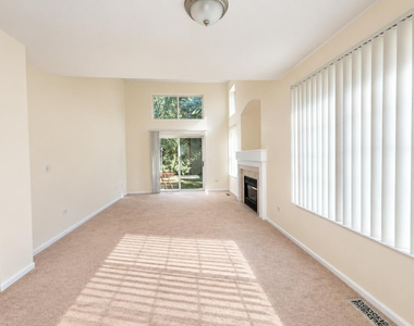 949 Charlela Lane - Photo Thumbnail 2