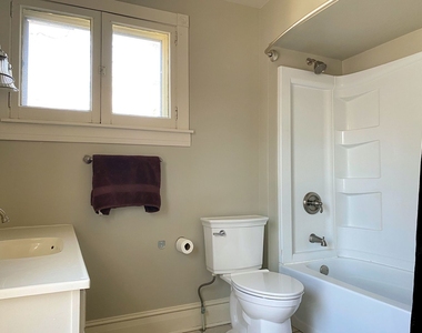 5243 Washington Street - Photo Thumbnail 10
