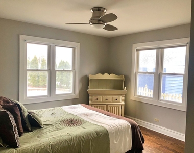 5243 Washington Street - Photo Thumbnail 8