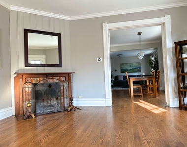 5243 Washington Street - Photo Thumbnail 12