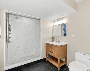 1323 Home Avenue - Photo Thumbnail 19