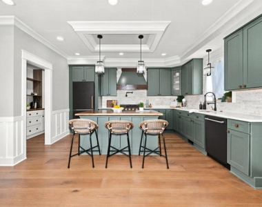 1323 Home Avenue - Photo Thumbnail 9