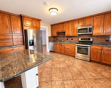 5218 N Delphia Avenue - Photo Thumbnail 1