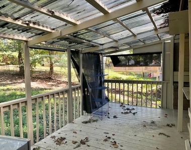 2851 Club Drive - Photo Thumbnail 16