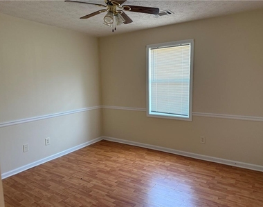 170 Avery Drive - Photo Thumbnail 14
