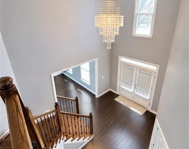 240 Creekside Park Drive - Photo Thumbnail 2