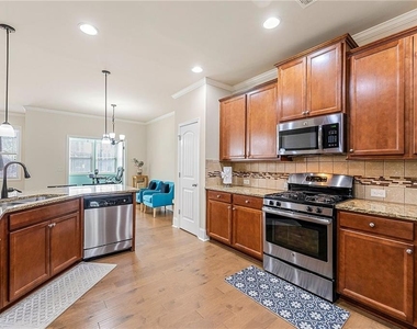 2145 Red Barn Court - Photo Thumbnail 11