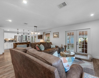 32403 Dobbin Huffsmith Road - Photo Thumbnail 4