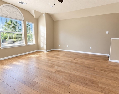 11411 Blackstream Court - Photo Thumbnail 15