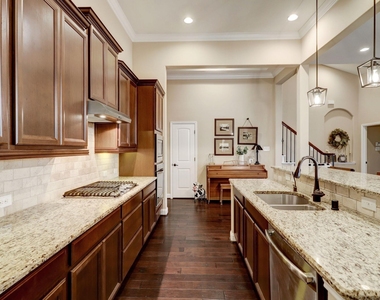 20918 Moreland Grove Lane - Photo Thumbnail 10