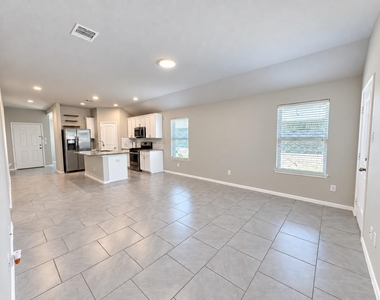 29202 Dunns Creek Court - Photo Thumbnail 3
