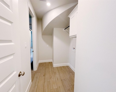 29814 Longleaf Grove Ln - Photo Thumbnail 9