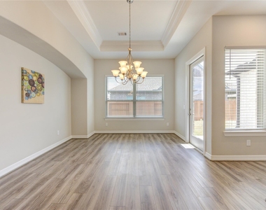 10610 Hazel Hills Drive - Photo Thumbnail 24