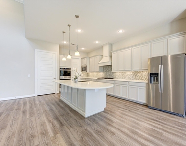 10610 Hazel Hills Drive - Photo Thumbnail 30