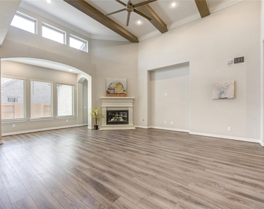 10610 Hazel Hills Drive - Photo Thumbnail 20