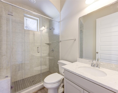 10610 Hazel Hills Drive - Photo Thumbnail 15