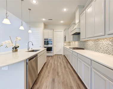 10610 Hazel Hills Drive - Photo Thumbnail 29