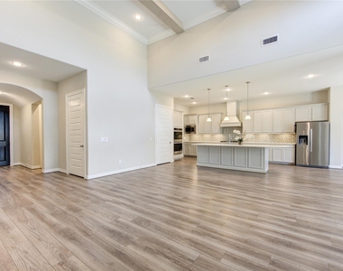 10610 Hazel Hills Drive - Photo Thumbnail 22