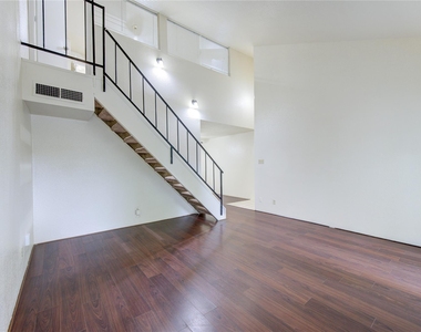 10811 Richmond Avenue - Photo Thumbnail 36