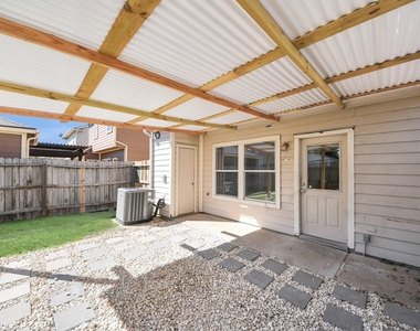 18719 S Lyford Drive - Photo Thumbnail 11