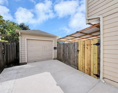 18719 S Lyford Drive - Photo Thumbnail 10