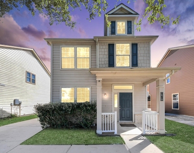 18719 S Lyford Drive - Photo Thumbnail 1