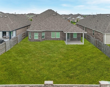 8634 Jetty Glen Drive - Photo Thumbnail 38
