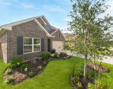 8634 Jetty Glen Drive - Photo Thumbnail 1