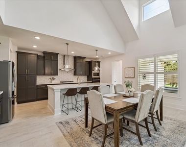 5134 Albany Shores Lane - Photo Thumbnail 14