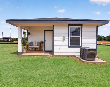 10816 N Baron Village Drive - Photo Thumbnail 15