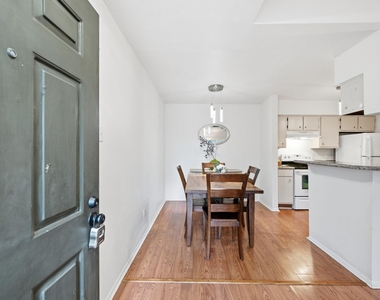 18800 Egret Bay Boulevard - Photo Thumbnail 2