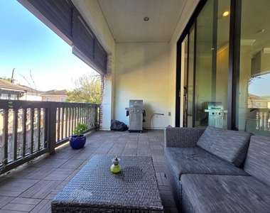 612 E 20th Street - Photo Thumbnail 27