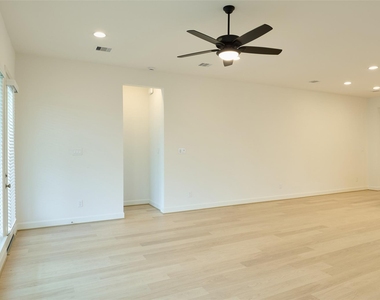 12314 Nightingale Nook Way - Photo Thumbnail 13