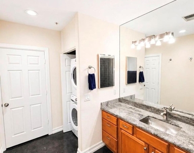 1602 Elgin Street - Photo Thumbnail 11